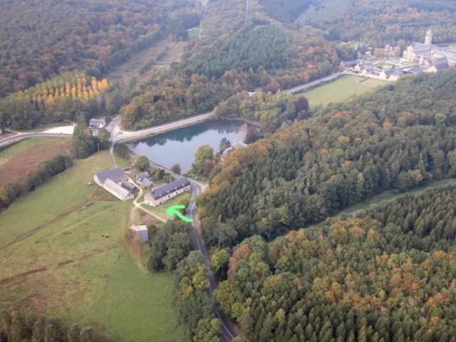 Außenseite Ferienhaus [Sommer]