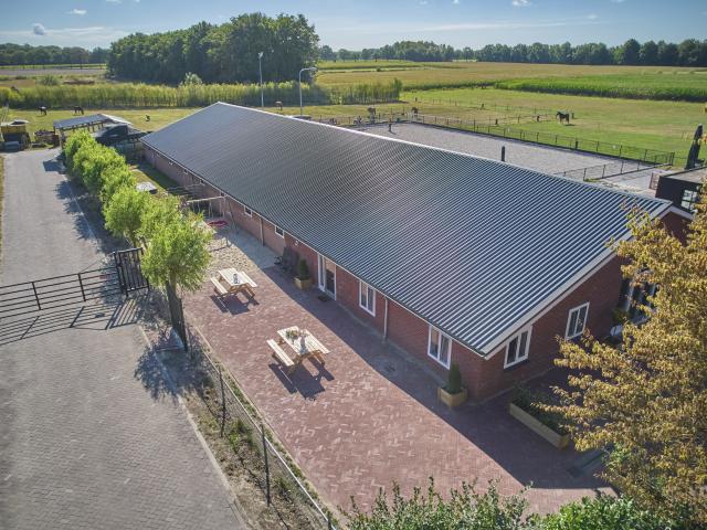 Außenseite Ferienhaus [Sommer]