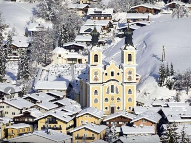 A proximité directe (<1 km)