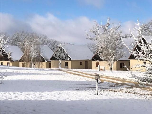 Außenseite Ferienhaus [Winter]