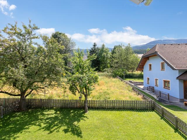 Uitzicht van vakantiehuis [zomer]