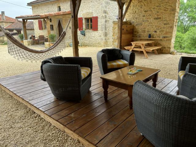 Terrasse / Balkon