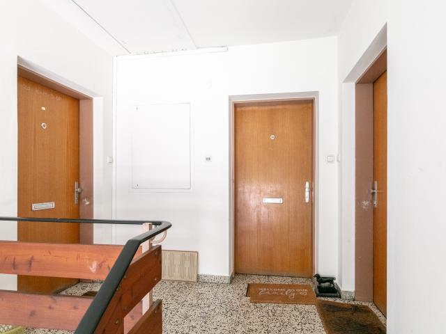 Entrance / Reception