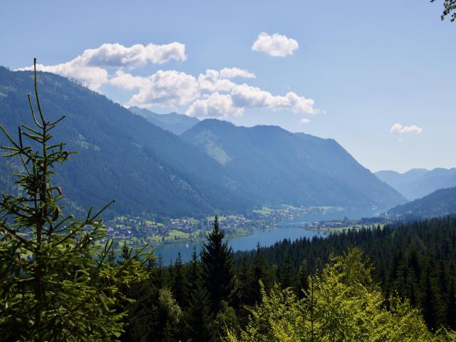 Dans la région (>5 km)