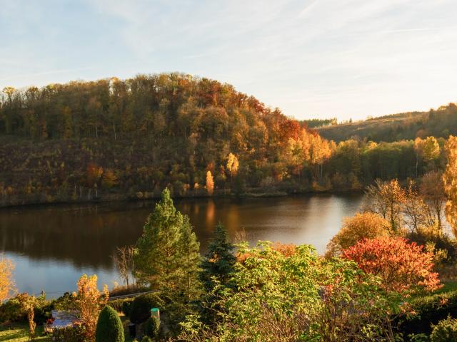 Dans les environs (1-5 km)