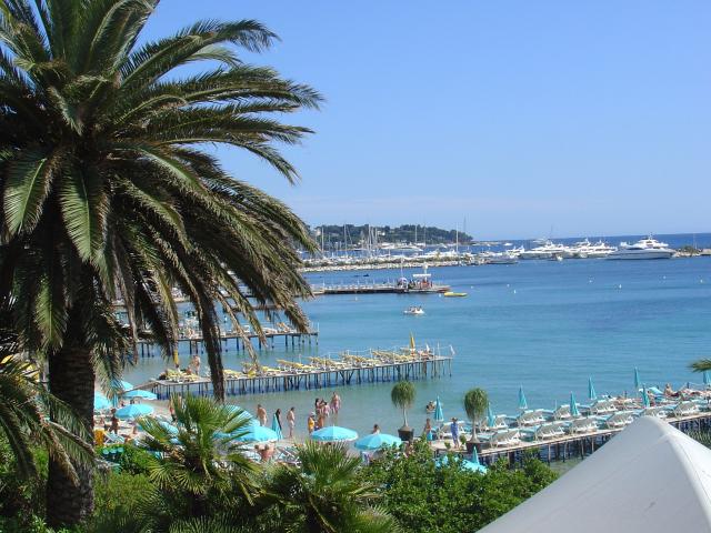 Dans la région (>5 km)