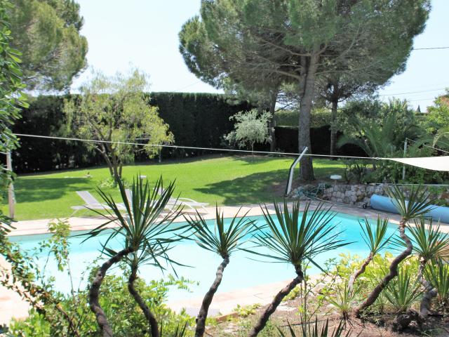 Piscine maison de vacances