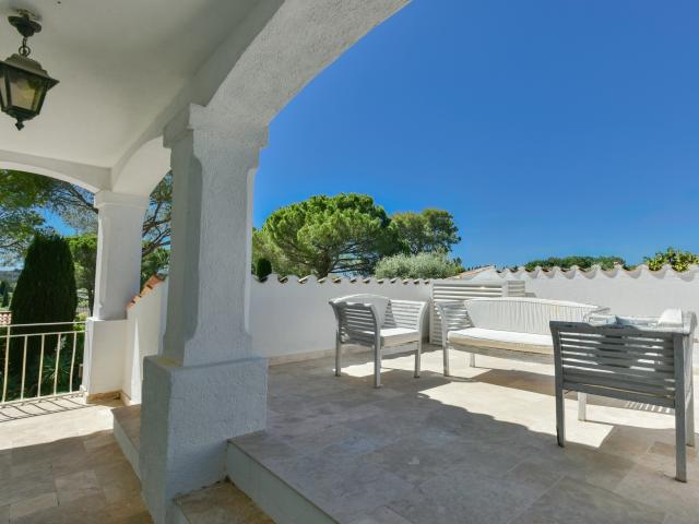 Terrasse / Balkon