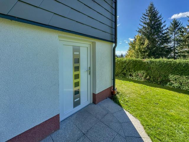 Entrance / Reception