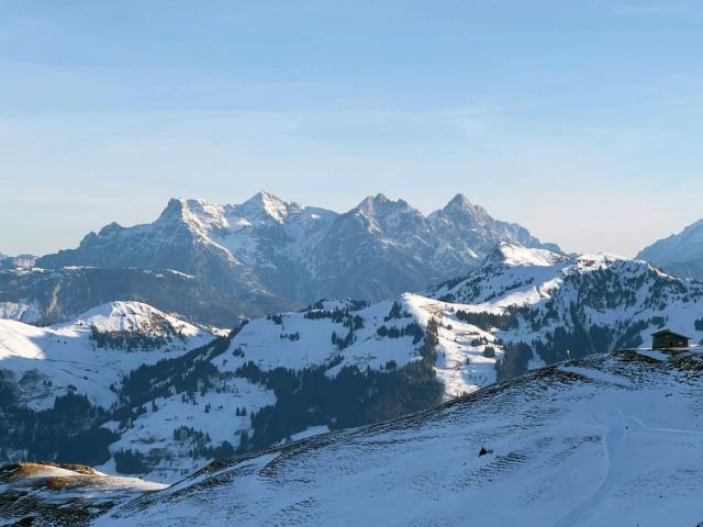 Dans la région (>5 km)