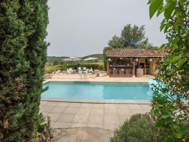 Piscine maison de vacances