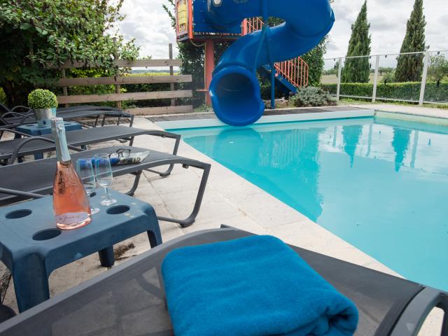 Piscine maison de vacances