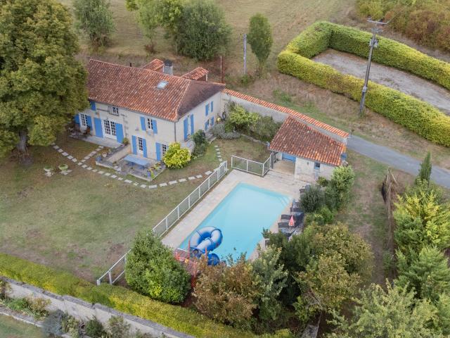 Piscine maison de vacances