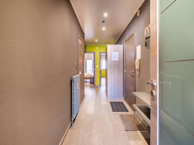 Entrance / Reception