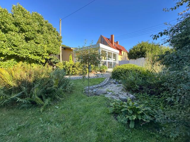 Außenseite Ferienhaus [Sommer]