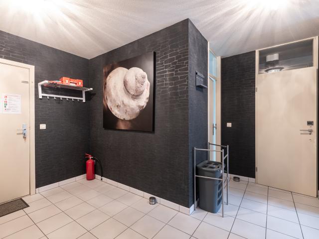 Entrance / Reception