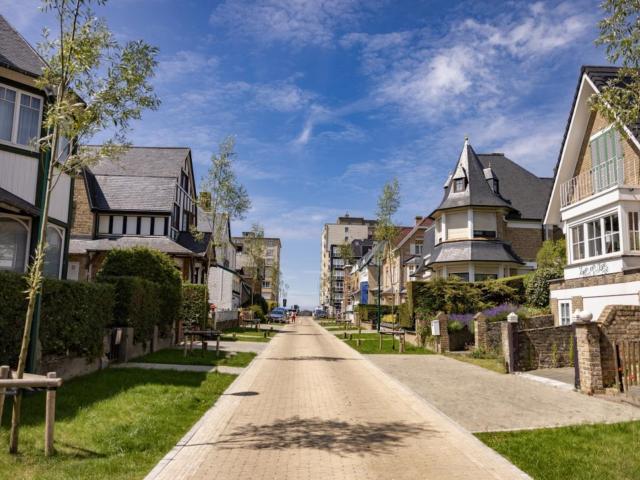 A proximité directe (<1 km)