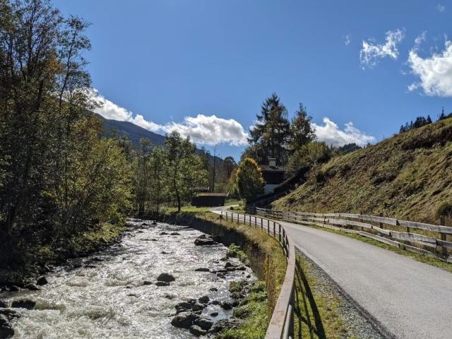 Dans les environs (1-5 km)