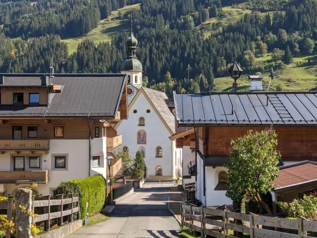 Dans les environs (1-5 km)