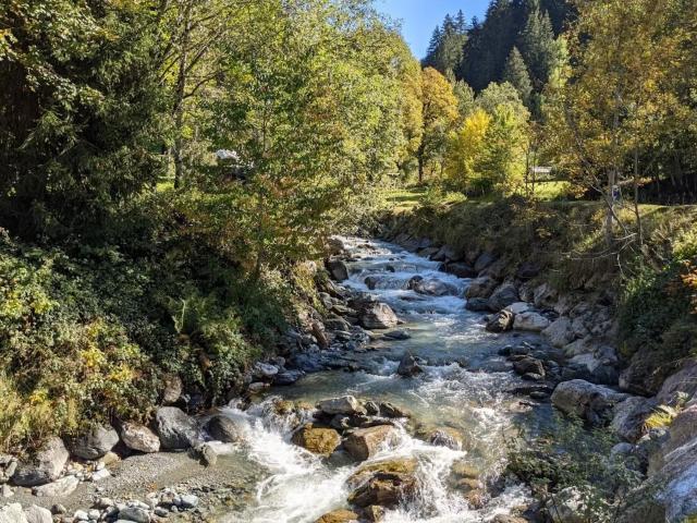 Dans les environs (1-5 km)