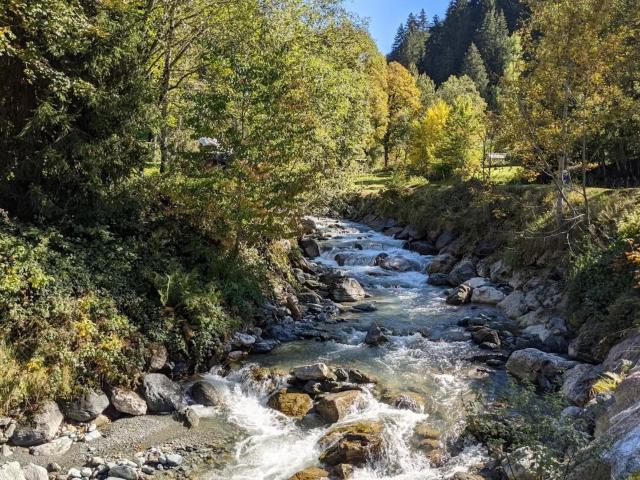 Dans les environs (1-5 km)