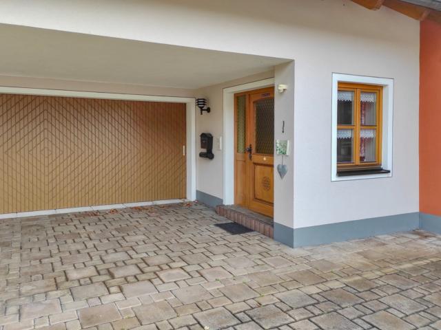 Entrance / Reception