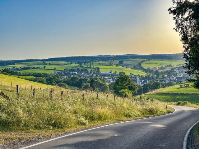 Immediate Surroundings (<1 km)