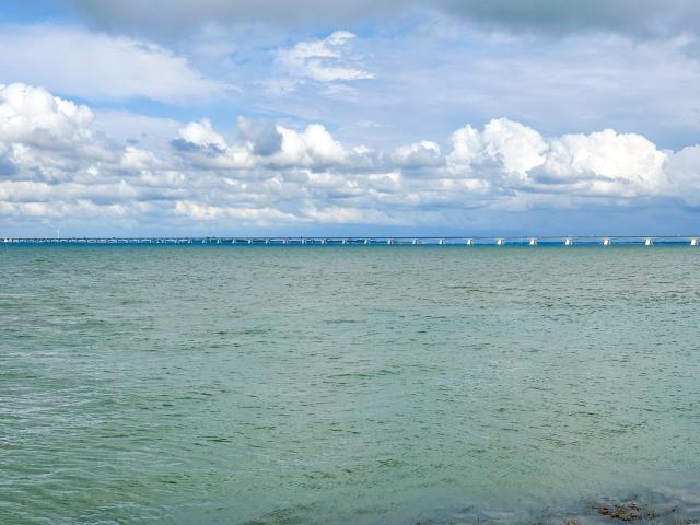 A proximité directe (<1 km)