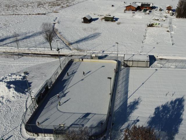 Immediate Surroundings (<1 km)