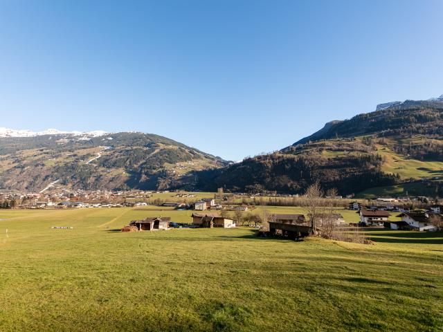 A proximité directe (<1 km)