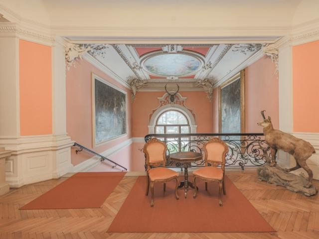 Entrance / Reception