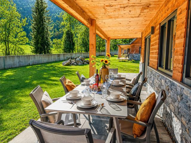 Terrasse / Balkon