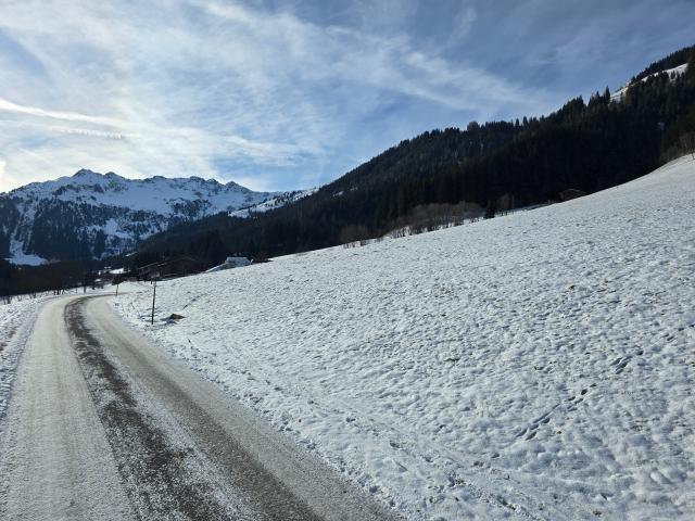 Dans les environs (1-5 km)