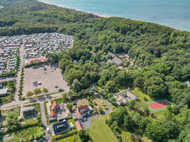 A proximité directe (<1 km)