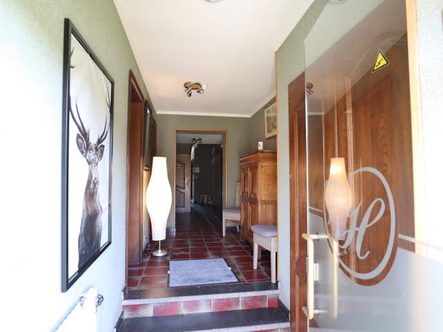 Entrance / Reception