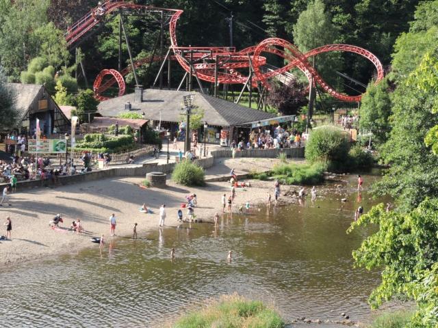 A proximité directe (<1 km)