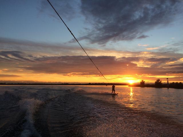 A proximité directe (<1 km)