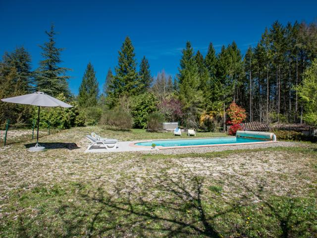 Piscine maison de vacances