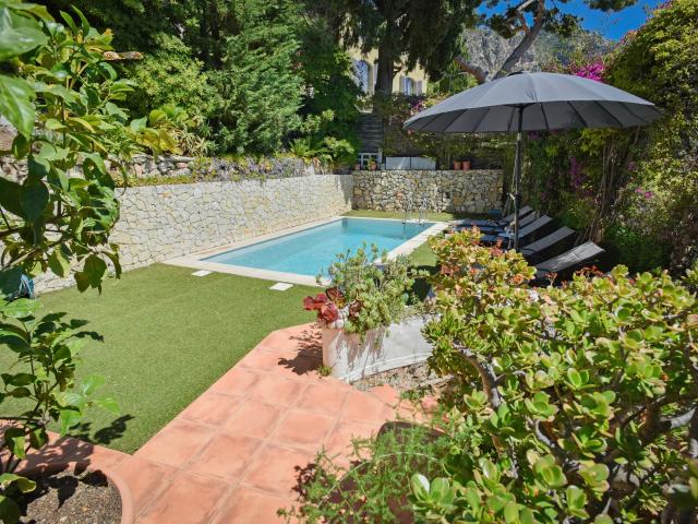 Holiday Home Swimming Pool