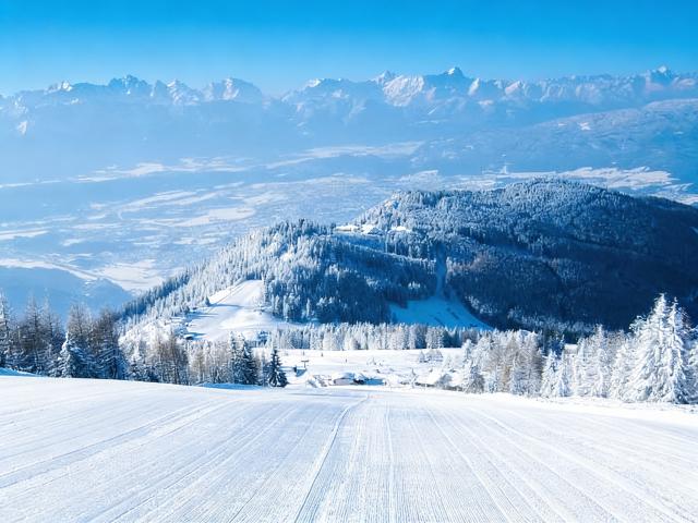 Dans la région (>5 km)