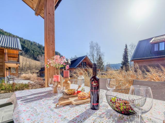 Terrasse / Balkon