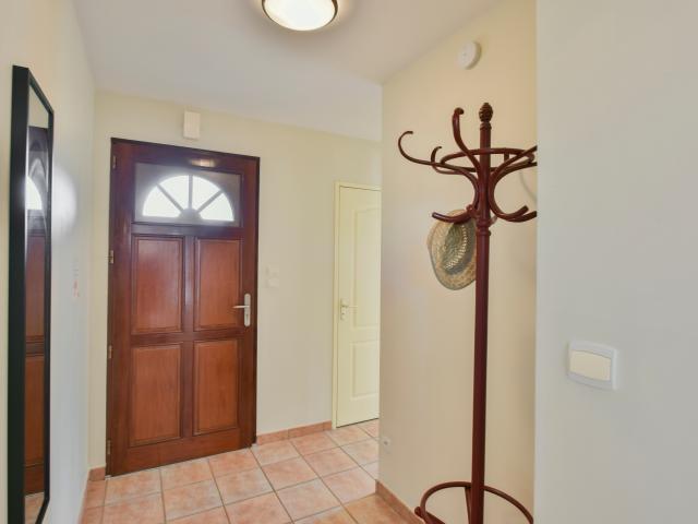 Entrance / Reception