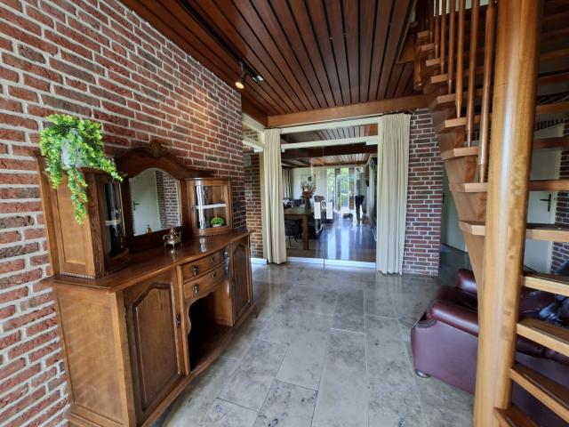 Entrance / Reception