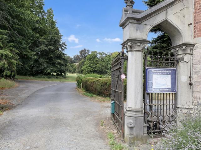 A proximité directe (<1 km)