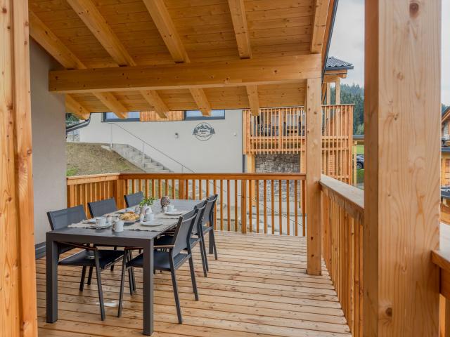 Terrasse / Balkon