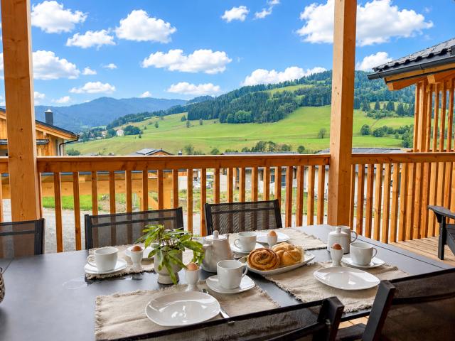 Terrasse / Balkon