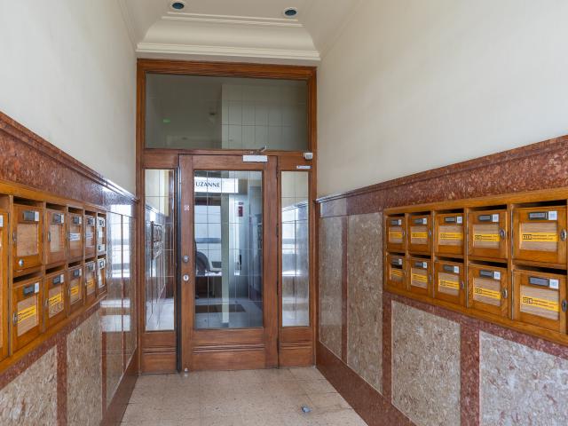 Entrance / Reception