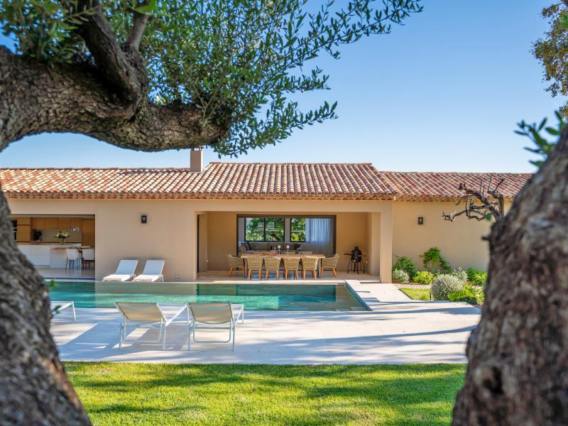 Holiday Home Exterior 